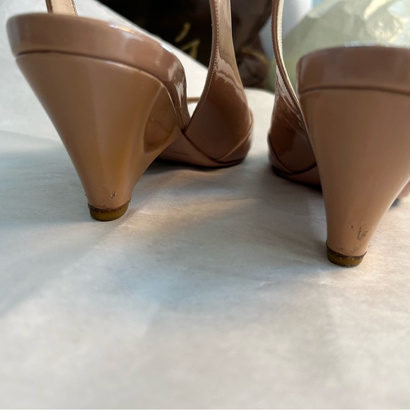 GORGEOUS PRADA NUDE PATENT LEATHER PEEP TOE WEDGE SLING BACK SIZE 38 1/2 - Picture 6 of 12